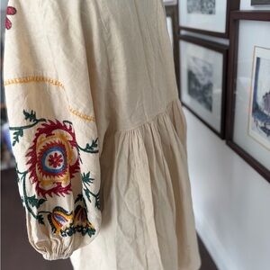 Zara Cream Mini Dress with Colorful Embroidery